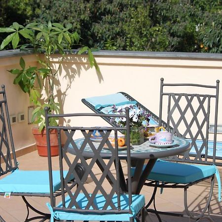 Bed and Breakfast Domus Liberty Sant'Agnello Exterior foto
