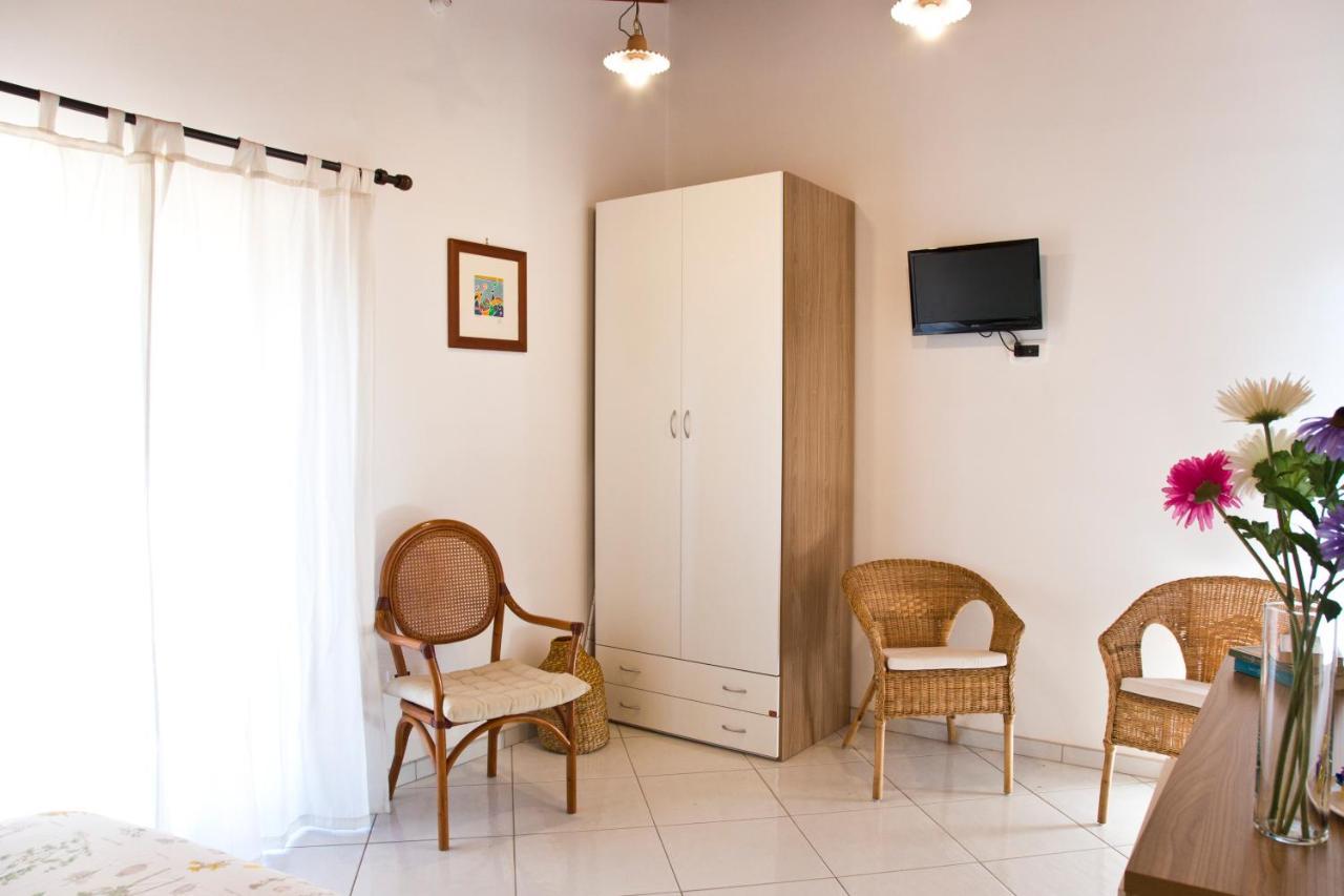 Bed and Breakfast Domus Liberty Sant'Agnello Exterior foto