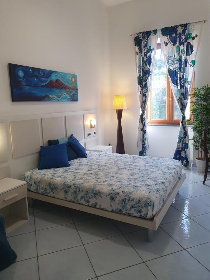 Bed and Breakfast Domus Liberty Sant'Agnello Exterior foto