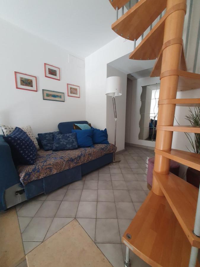 Bed and Breakfast Domus Liberty Sant'Agnello Exterior foto